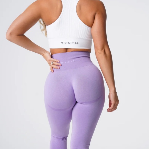 Already sold 

NVGTN Bundle of 2 contour seamless pastel leggings size M! - Picture 3 of 7